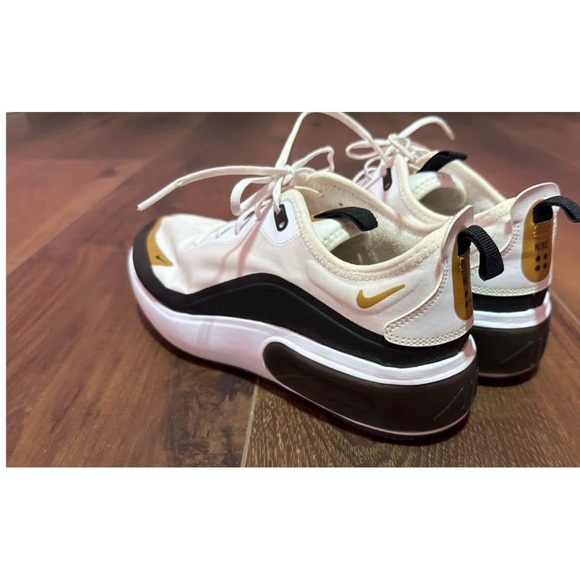 Nike Women's Sneakers - White, Gold, Black - Picture 4 of 4